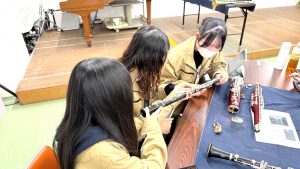 音と仕組みを深く知る ― 管楽器リペア研究科 研究発表会を開催しました