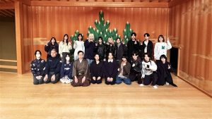 能楽堂で学ぶ“音”の世界 〜音楽概論 特別授業レポート〜