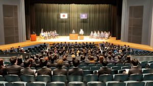 入学式：夢への第一歩！楽器技術者を目指す仲間たちが集まりました